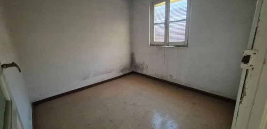 Venta de Piso de 3 habitaciones para reformar