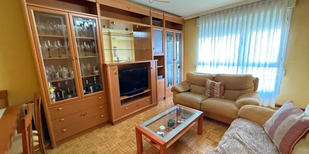 Piso en Palencia para entrar a vivir con garaje y trastero Piso en Palencia para entrar a vivir con garaje y trastero
