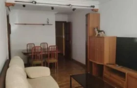 Piso en el centro de Palencia con 3 habitaciones con trastero