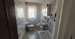 Piso céntrico de 4 habitaciones y dos baños