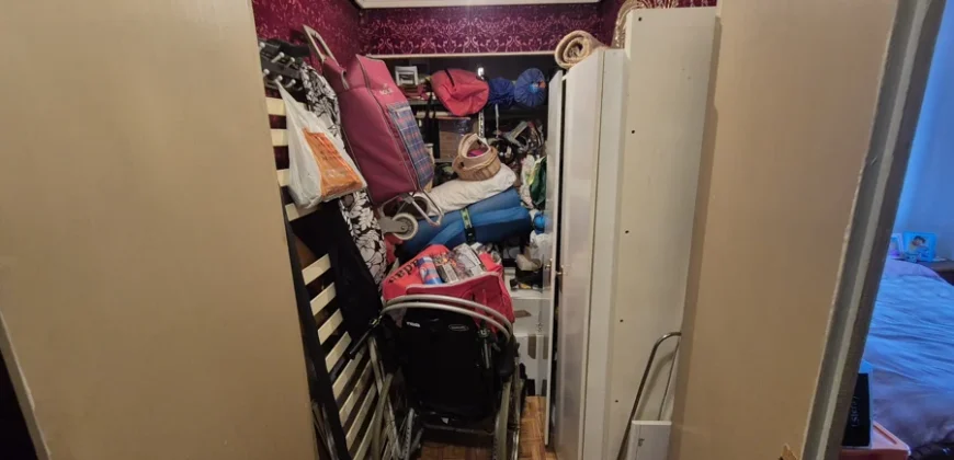 Piso céntrico de 4 habitaciones y dos baños