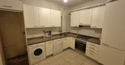 Piso de tres habitaciones con trastero.