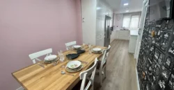 Piso de diseño con tres habitaciones y dos baños Piso de diseño con tres habitaciones y dos baños