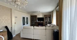 Piso de diseño con tres habitaciones y dos baños Piso de diseño con tres habitaciones y dos baños