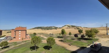 piso para entrar a vivir de dos habitaciones y dos baños