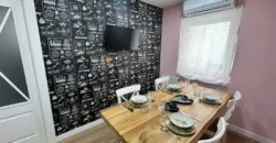 Piso de diseño con tres habitaciones y dos baños Piso de diseño con tres habitaciones y dos baños