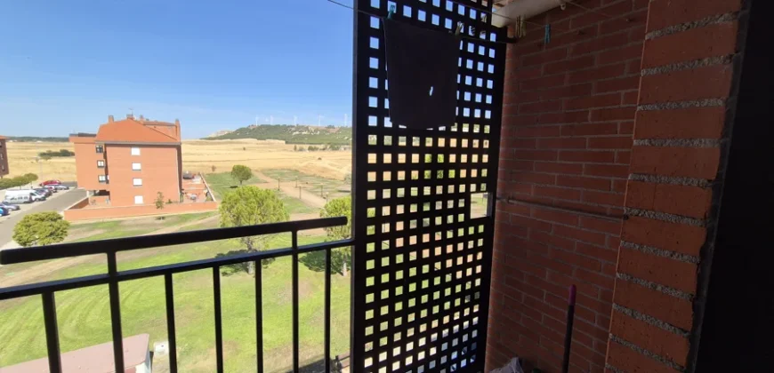 piso para entrar a vivir de dos habitaciones y dos baños