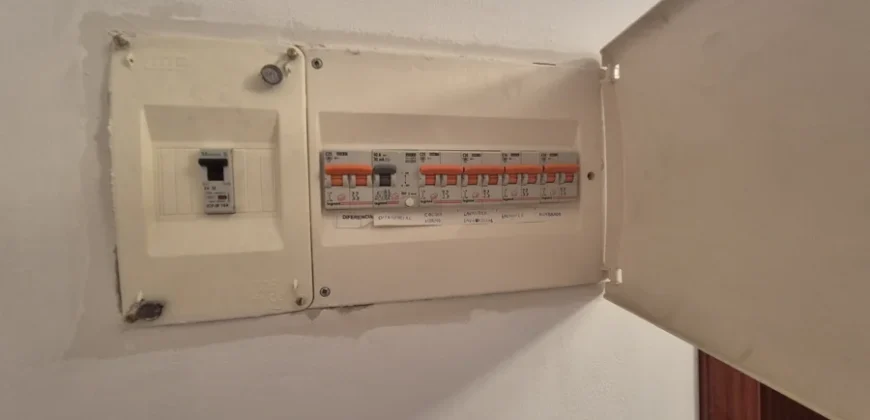 piso para entrar a vivir de dos habitaciones y dos baños