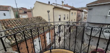 Chalet adosado de dos plantas