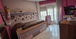 Chalet adosado de dos plantas