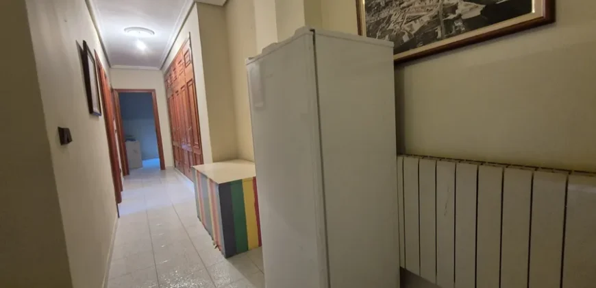 Chalet adosado de dos plantas