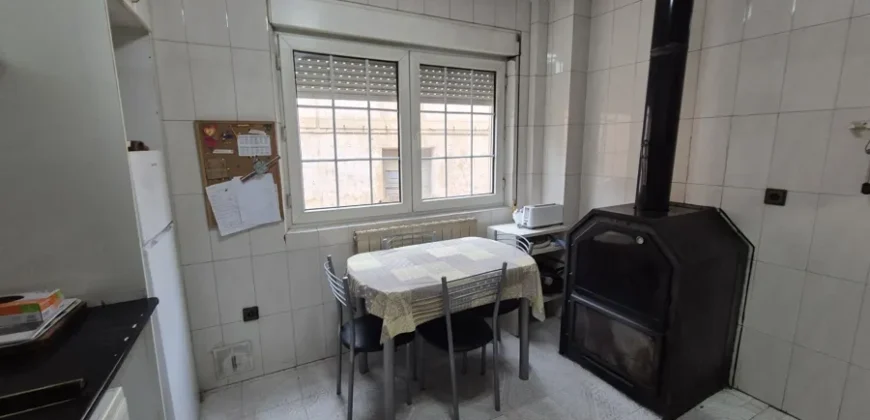 Chalet adosado de dos plantas