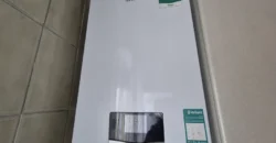 Chalet pareado de dos plantas con patio