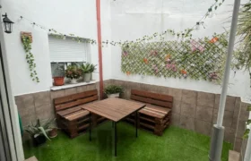 Chalet pareado en plena ciudad