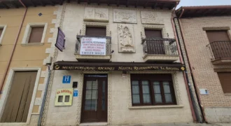 Hotel y restaurante en funcionamiento adaptable a casa particular.