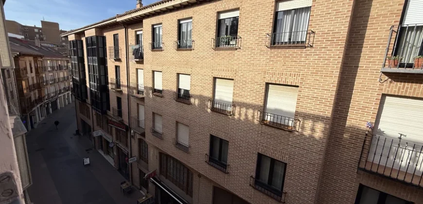 Piso único en pleno centro con garaje