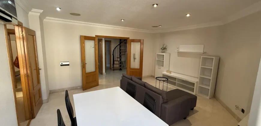 Piso único en pleno centro con garaje