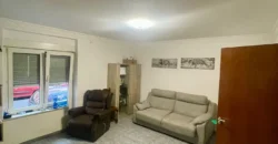 Piso céntrico de tres habitaciones y dos baños