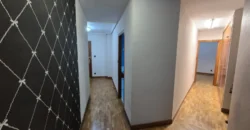 Piso céntrico de tres habitaciones y dos baños con garaje Piso céntrico de tres habitaciones y dos baños con garaje
