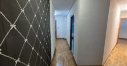 Piso céntrico de tres habitaciones y dos baños con garaje Piso céntrico de tres habitaciones y dos baños con garaje