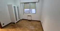 Piso céntrico de tres habitaciones y dos baños con garaje Piso céntrico de tres habitaciones y dos baños con garaje