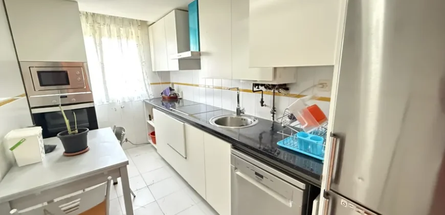 Piso de tres habitaciones con garaje