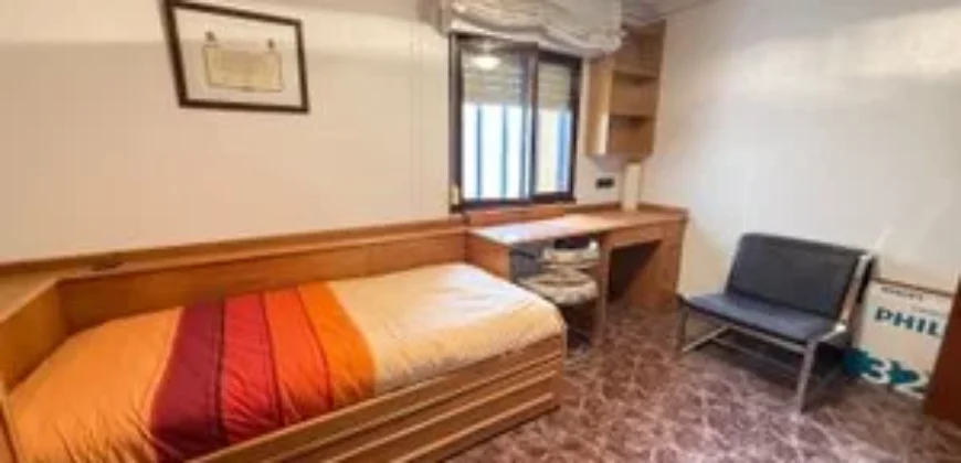 Piso de tres habitaciones con garaje