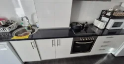 Piso en Palencia reformado de tres habitaciones con terraza