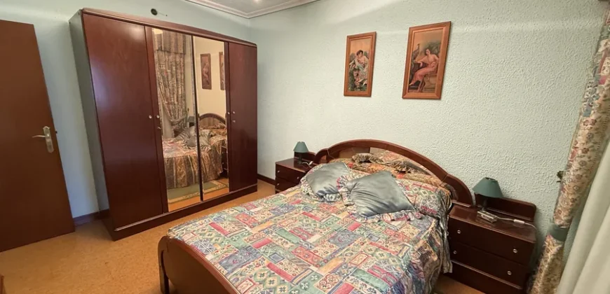 Piso de tres habitaciones en pleno centro