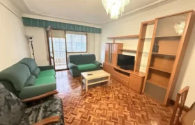 Piso en venta centro de Palencia de cuatro habitaciones