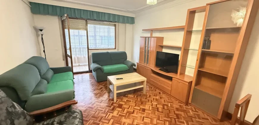 Piso en venta centro de Palencia de cuatro habitaciones