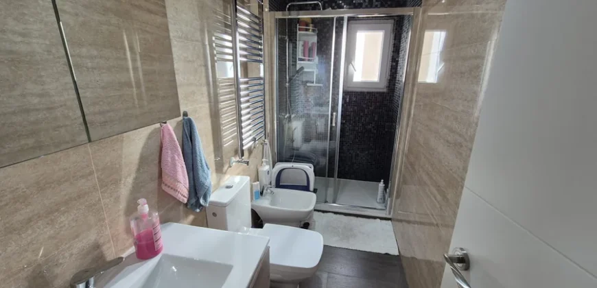 Piso en Palencia reformado de tres habitaciones con terraza