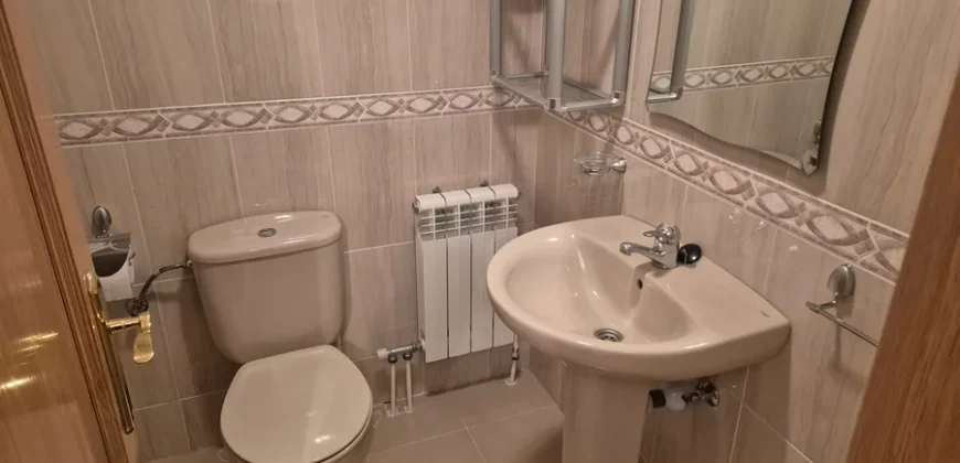 Piso de dos habitaciones dos baños con garaje y trastero