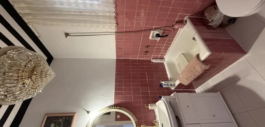 Piso céntrico de cuatro habitaciones