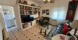 Piso céntrico de cuatro habitaciones Piso céntrico de cuatro habitaciones