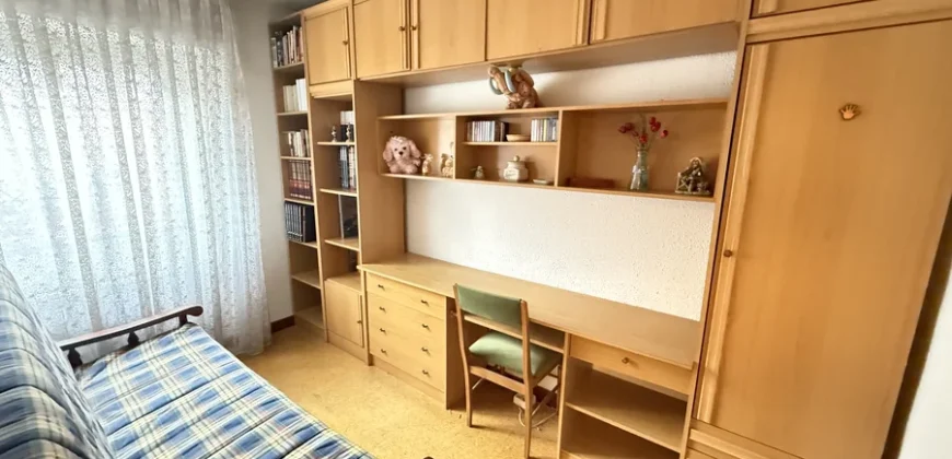 Piso de tres habitaciones en pleno centro