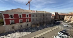 Piso céntrico de cuatro habitaciones Piso céntrico de cuatro habitaciones