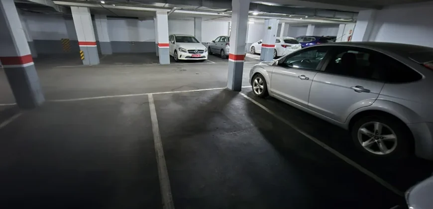 Piso de dos habitaciones dos baños con garaje y trastero