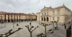 Piso en Palencia Plaza Mayor de 3 dormitorios y 2 baños Piso en Palencia Plaza Mayor de 3 dormitorios y 2 baños