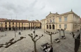 Piso en Palencia Plaza Mayor de 3 dormitorios y 2 baños