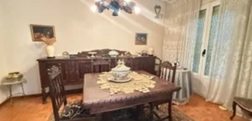 Piso en Palencia Plaza Mayor de 3 dormitorios y 2 baños