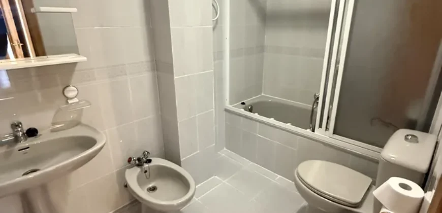 Piso de tres habitaciones con garaje y trastero