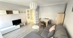 Piso de dos habitaciones con un baño y garaje