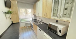Piso de dos habitaciones con un baño y garaje
