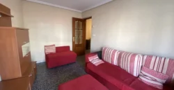 Piso céntrico de tres habitaciones con trastero Piso céntrico de tres habitaciones con trastero