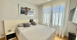 Piso céntrico de tres habitaciones, dos baños con garaje y trastero Piso céntrico de tres habitaciones, dos baños con garaje y trastero