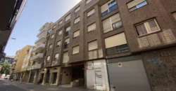 Piso céntrico de cuatro habitaciones con garaje opcional