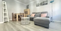 Piso de dos habitaciones con un baño y garaje