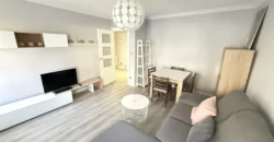 Piso de dos habitaciones con un baño y garaje
