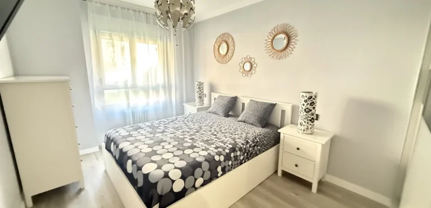 Piso de dos habitaciones con un baño y garaje